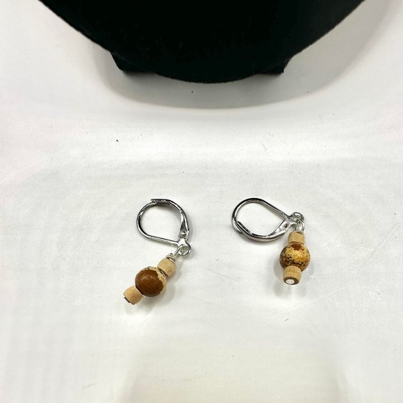 16" Stone Beaded Picture Jasper Necklace and Matching Earrings - Picture 6 of 13